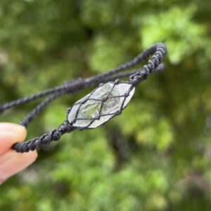 Vòng tay macrame kết hợp đá Herkimer (MC-BRA-HERK-1)