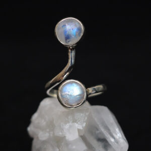Nhẫn bạc đá Moonstone (SL-RNG-MON-137)