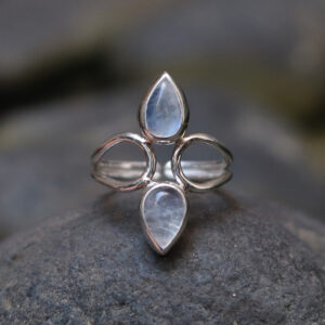 Nhẫn bạc đá Moonstone (SL-RNG-MON-132)