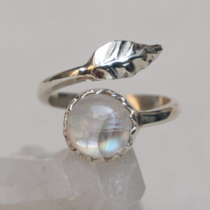 Nhẫn bạc đá Moonstone (SL-RNG-MON-143)
