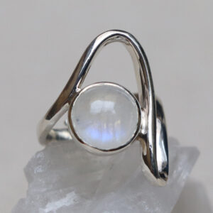 Nhẫn bạc đá Moonstone (SL-RNG-MON-144)